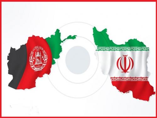 بازخوانی دستور تاریخی رهبر انقلاب برای تحصیل فرزندان افغانستانی / حربه ضدانقلاب برای نفرت پراکنی میان دو ملت فارسی‌زبان