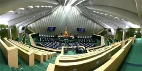 مجلس و مطالبه‌گران، زیر یک پرچم 
