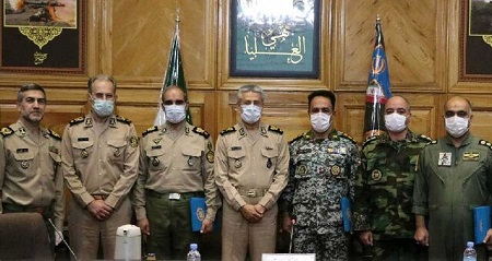 دریادار سیاری درمراسم تجلیل ازبرترین های ورزش‌ 