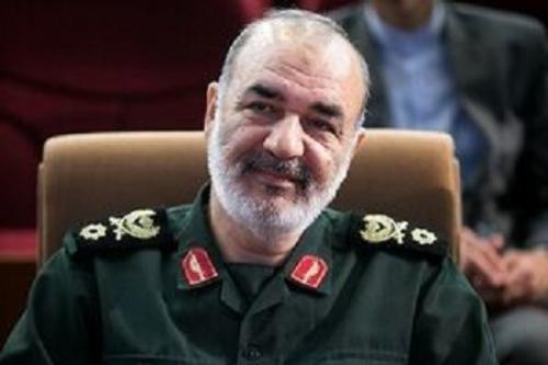 تقدیر سرلشکر سلامی از هنرمند بختیاری
