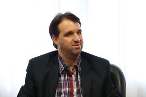 نامه‌ خوئینی‌ها؛ لکنت در استدلال و بن‌بست در سیاست‌ورزی 
