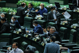 تذکرات کتبی نمایندگان به روحانی و وزرا
