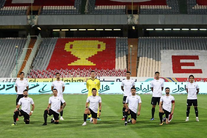 شاهین، پرسپولیس را شرمنده کرد