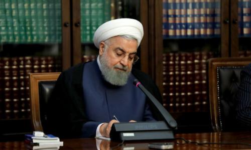 دستور فوری روحانی برای پرداخت مطالبات پرستاران