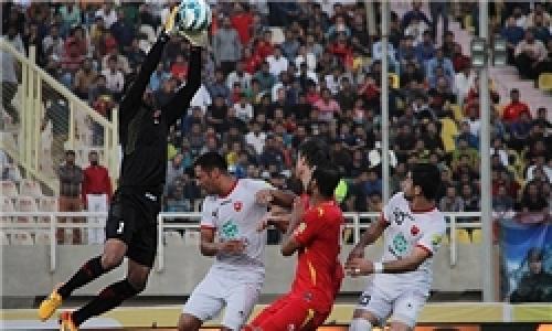 یک ایرانی و یک اروپایی گزینه‌های نهایی پرسپولیس 