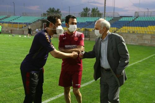 قدردانی از مرد شماره چهارده پرسپولیس