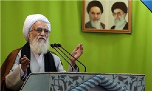 افرادی باید به مجلس بروند که امتحان پس داده باشند/ آمریکا می‌خواهد حتی در مجلس هم نفوذ کند