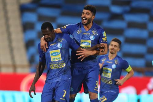 تلاش پرسپولیسی‌ها برای رسیدن به استقلال