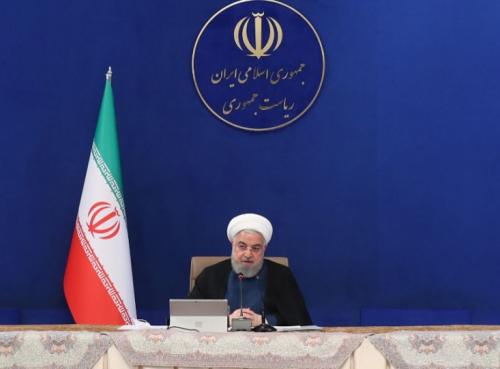 بعضی از دور وز وز می‌کنند و روی زخم می‌نشینند!/ هشتاد مساله از صد مساله را حل کردیم چرا آن را نمی‌گویید؟
