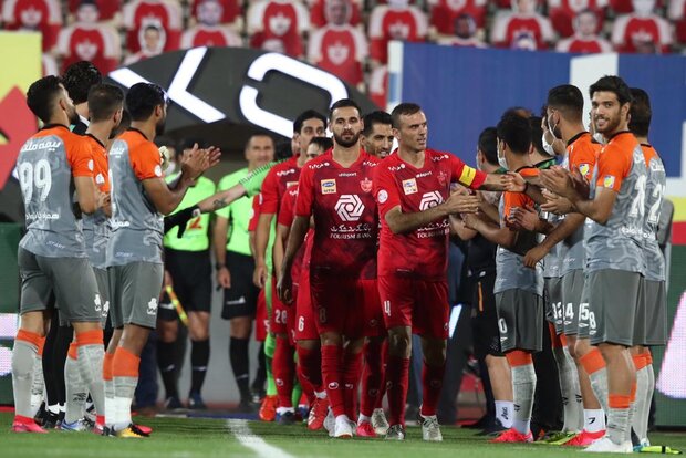 پرسپولیس می‌تواند سه گانه بیاورد/ انگیزه استقلال در دربی بیشتر است