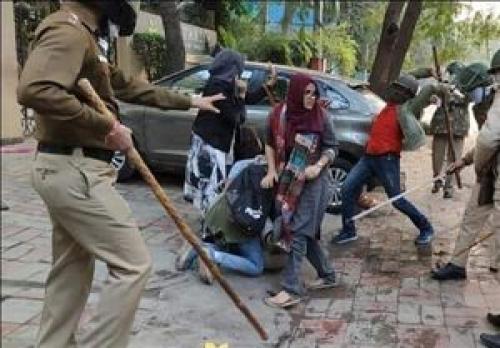 عزاداری حسینی در کشمیر به خاک و خون کشید