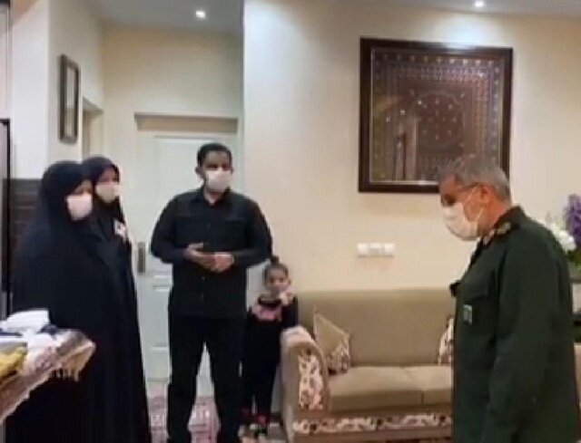 دیدارسردار قاآنی با خانواده شهید پورجعفری