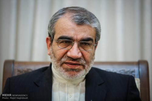  مراقب باشیم در زمین «ترامپ» بازی نکنیم