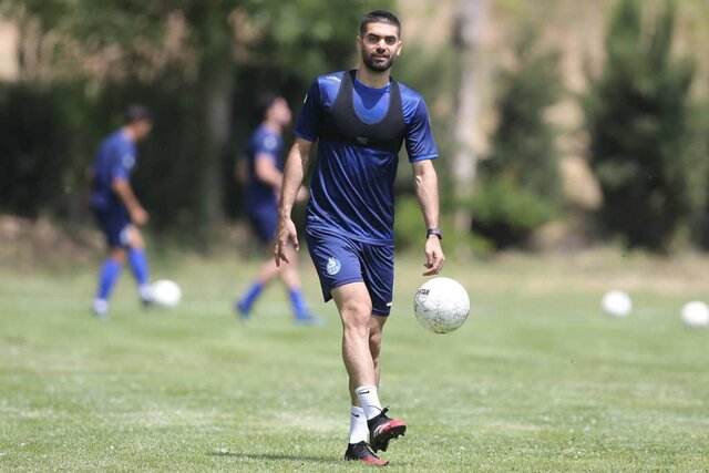 بازگشت ستاره استقلال به جمع آبی‌پوشان