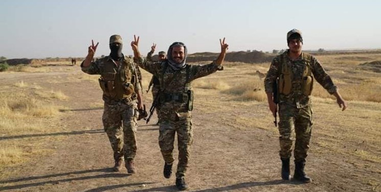 انهدام زرادخانه داعش در شرق عراق توسط الحشد الشعبی