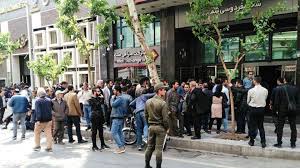 پاتک بانک مرکزی به صف دلار