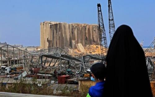 فعالیت بخشی از بندر بیروت از سر گرفته شد