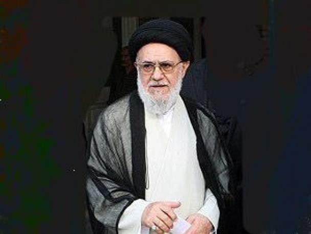 واکنش منفی اصلاح طلبان به اظهارت مرد سایه اصلاحات/ جناب خوئینی‌ها فکر نان باش که خربزه آب است!