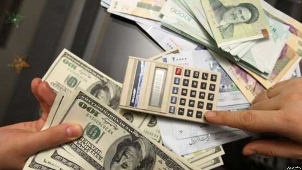  چند پیش بینی درباره آینده دلار 