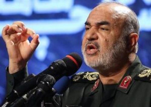 فیلم/ سرلشکر سلامی: دشمن در پی نفوذ اقتصادی و روانی است
