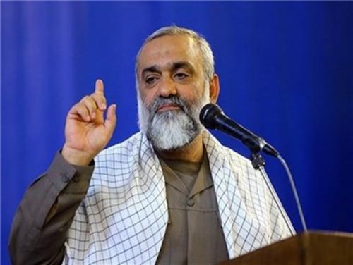 هدف دشمن از بین بردن ما از داخل است/دوستی راه نفوذ دشمن در تقابل با جمهوری اسلامی است