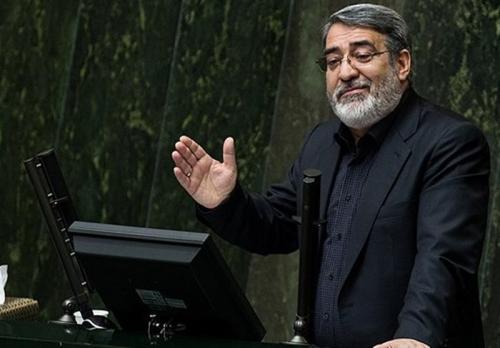 سوال ۱۰ نماینده پای وزیر کشور را به مجلس کشاند