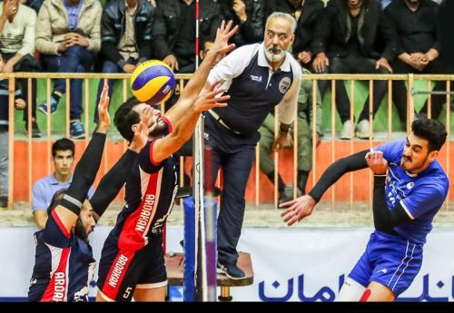 دقت عجیب داور در والیبال/عکس