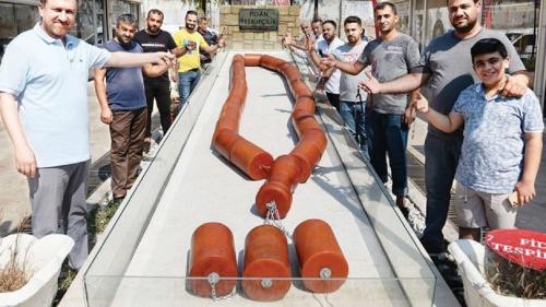 بزرگ‌ترین تسبیح جهان گینسی شد! +عکس
