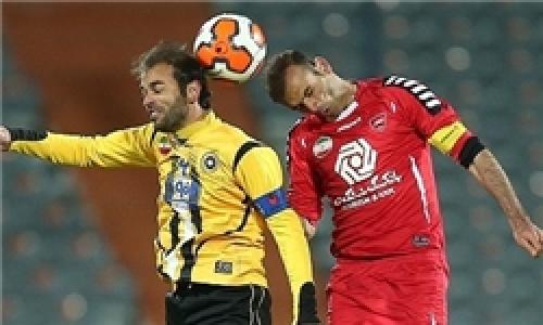 تساوی پرگل پرسپولیس و سپاهان در دیداری جذاب