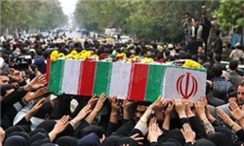 پیکر مطهر مدافع حرم در اندیمشک تشییع شد
