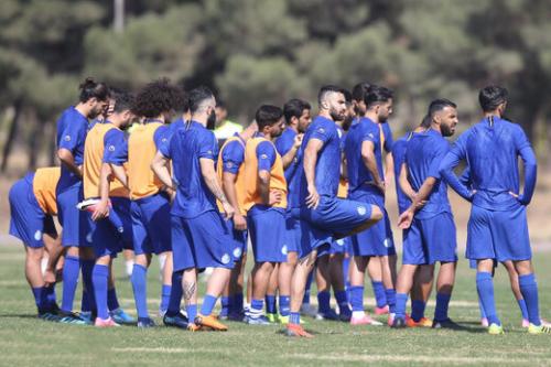 تایید قرارداد ۱۰ میلیاردی چند بازیکن در باشگاه استقلال 