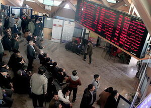 خودروسازان با عرضه خودرو در بورس موافقند؟