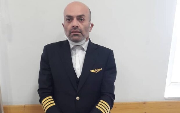 بازداشت خلبان قلابی در فردیس بازداشت خلبان قلابی در فردیس