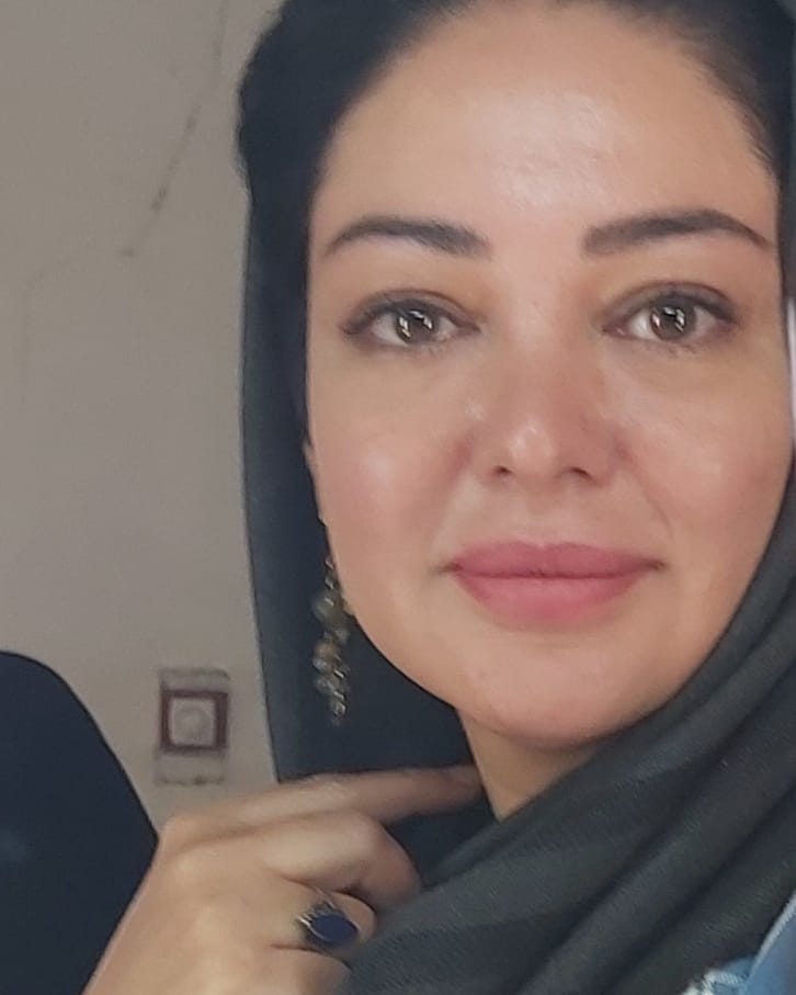 رزیتا غفاری: هر چه تبر روی مرا زخم نشد، جوانه شد