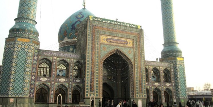 صحن امامزاده صالح(ع) پذیرای زائران شد 