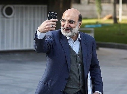 آقای علی عسکری، بیش از این با خودتان و مردم شوخی نکنید 