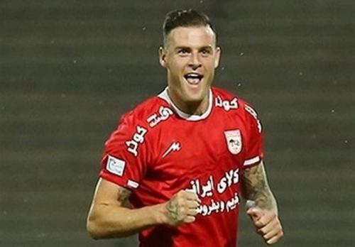 استوکس با یک استوری مقابل پرسپولیس برنده شد