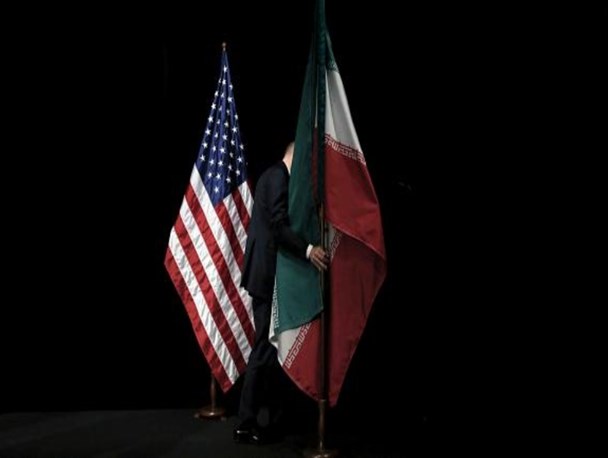 دولت سال‌ها کشور را معطل مذاکره کرد