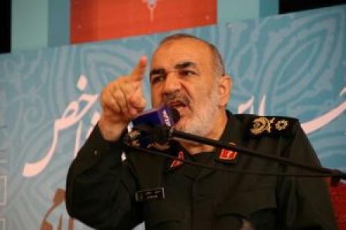  هشدار فرمانده سپاه به عاملان ترور شهید فخری‌زاده