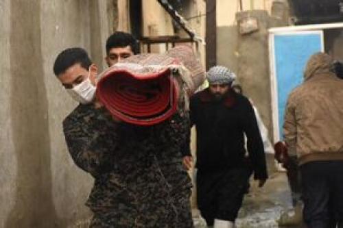 انقلابی ها در صحنه هستند؛ لیبرال ها کجان 