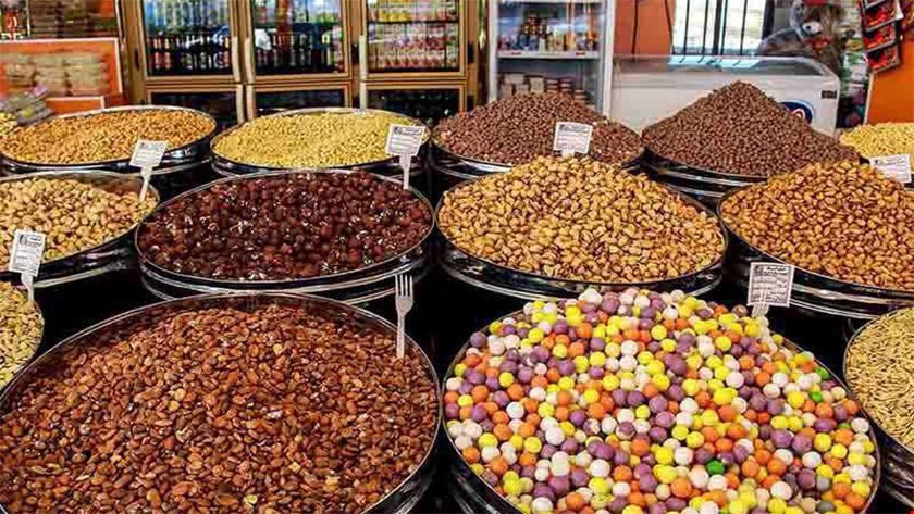 اینفوگرافی/ سبد شب یلدا امسال چقدر برای خانواده ها آب می خورد؟