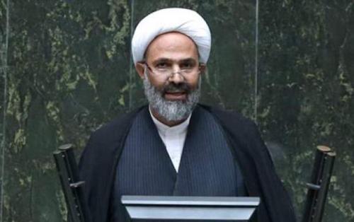 مدرک تحصیلی روحانی مورد تایید نبود