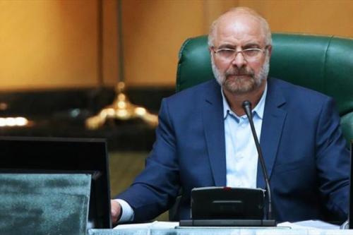 گفتگوی تلفنی رئیس مجلس با مدیرعامل و سرمربی پرسپولیس