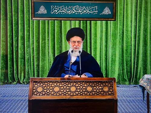  فیلم/ تاکید رهبر انقلاب بر اجرای قانون تعرفه گزاری خدمات پرستاری