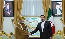 شمخانی با وزیر خارجه عمان دیدار کرد 