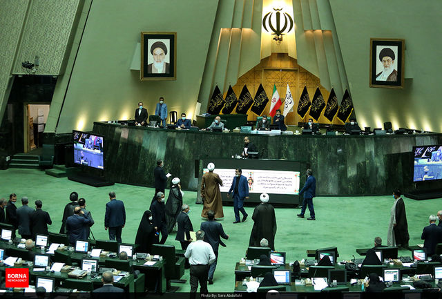"خاوازی" و "اسلامی" به مجلس می‌روند 