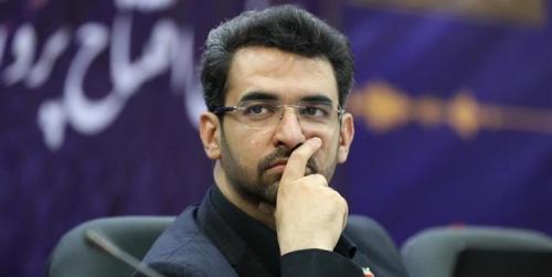 وقتی مقصر مدیریت فضای مجازی در نقش منجی ظاهر می‌شود/ فرار به جلو آذری جهرمی به‌جای پاسخگویی