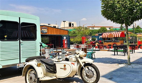 خودرو جنگ جهانی دوم در تپه‌های عباس آباد تهران 