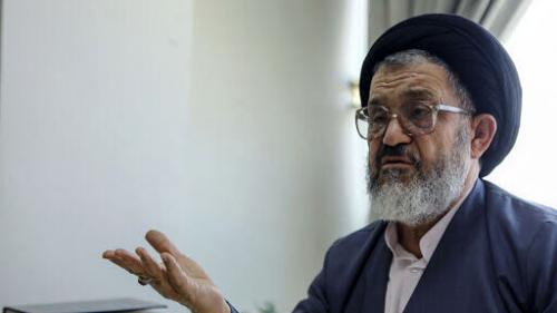 واکنش سید رضا اکرمی به حضور نظامیان در انتخابات ریاست‌جمهوری ۱۴۰۰ 
