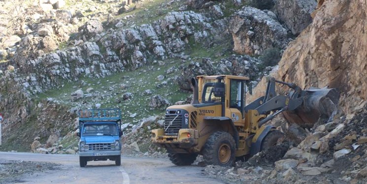 کندوان امروز و فردا مسدود است/ احتمال ریزش سنگ در زمان بارش